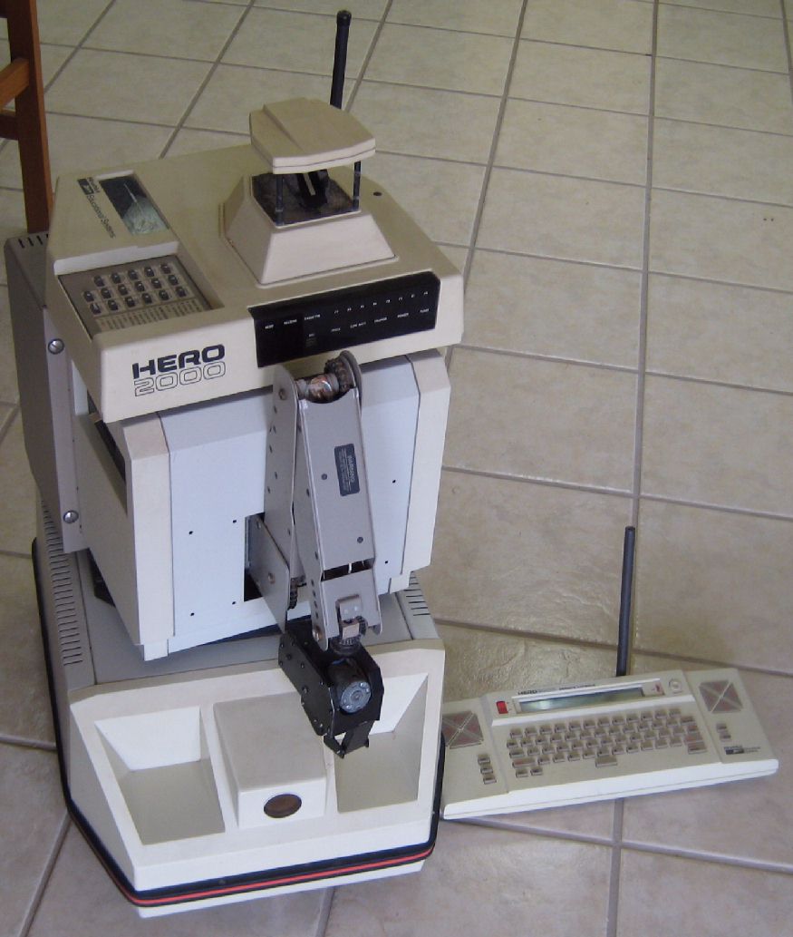 Heathkit HERO 2000 robot with arm and remote keyboard console