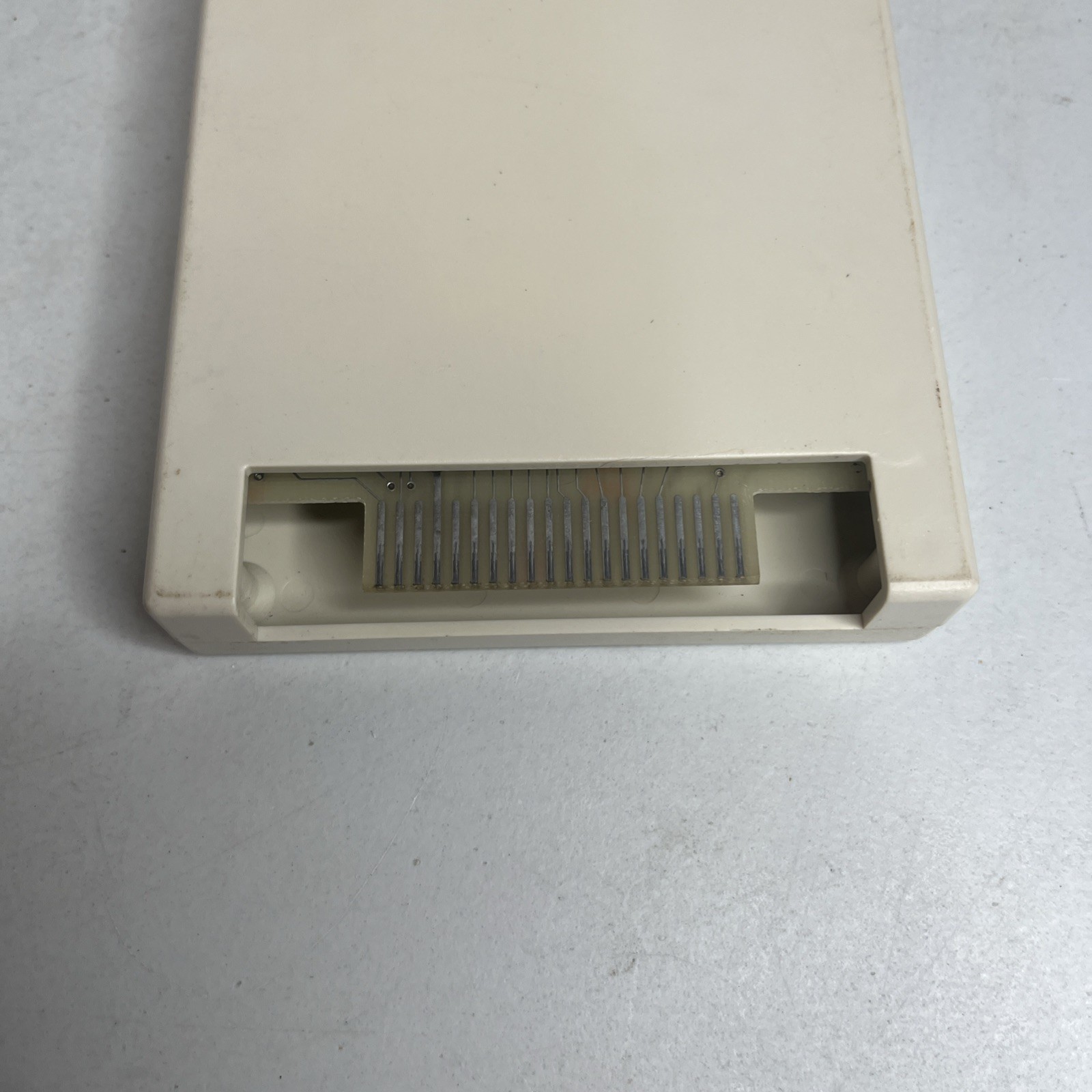 Alternate view of the cartridge connector